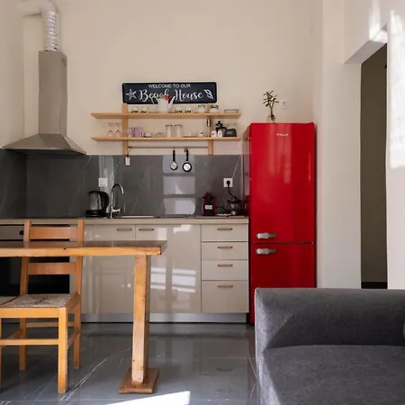 Andys House * خانيا